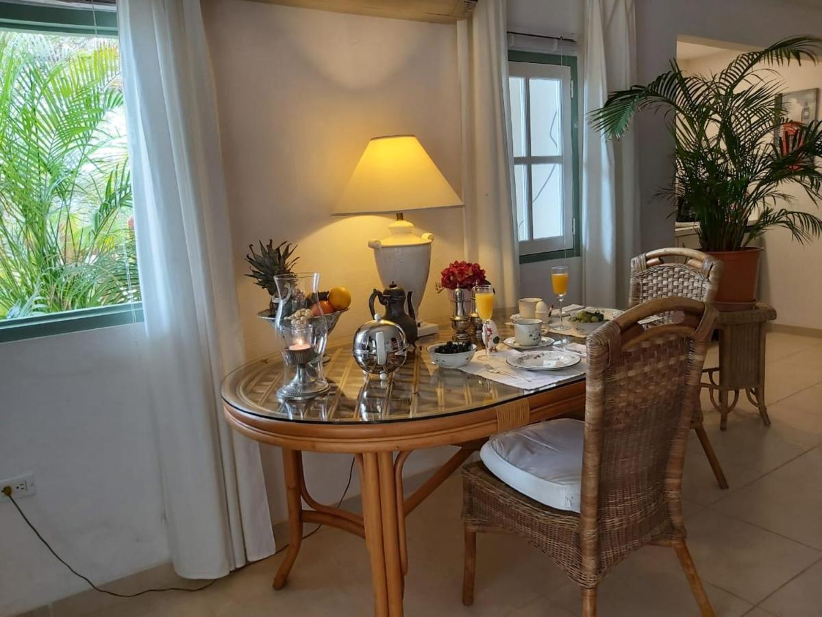 Studio Zara Apartment Savaneta Bagian luar foto